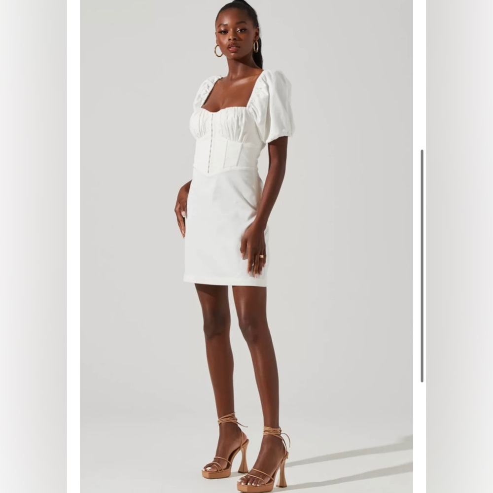 ASTR the label white mini dress